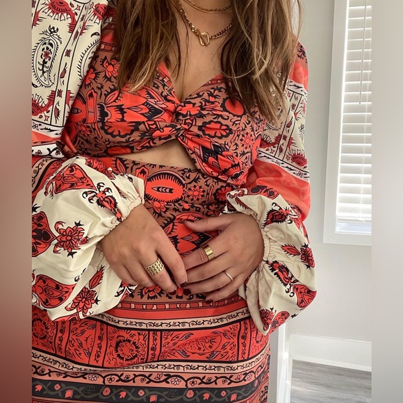 Orange Print Mini Dress, Balloon Sleeves, NEW with tags!! - Picture 3 of 5